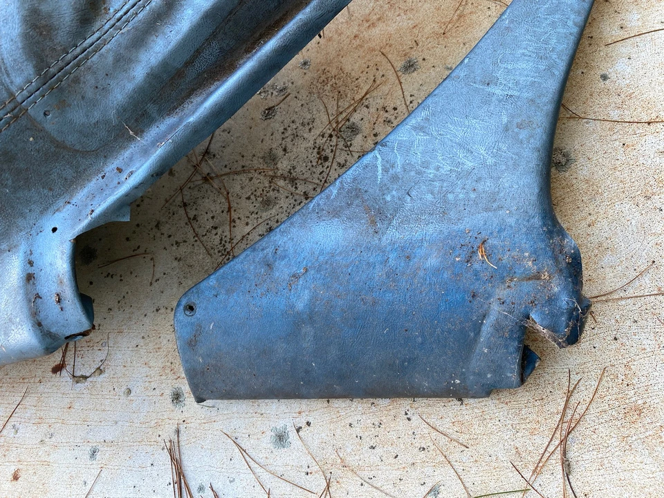 1966 Ford Galaxie Station Wagon Country Sedan Squire Red Int.  Rear Wheel Cover - Image 3 of 4