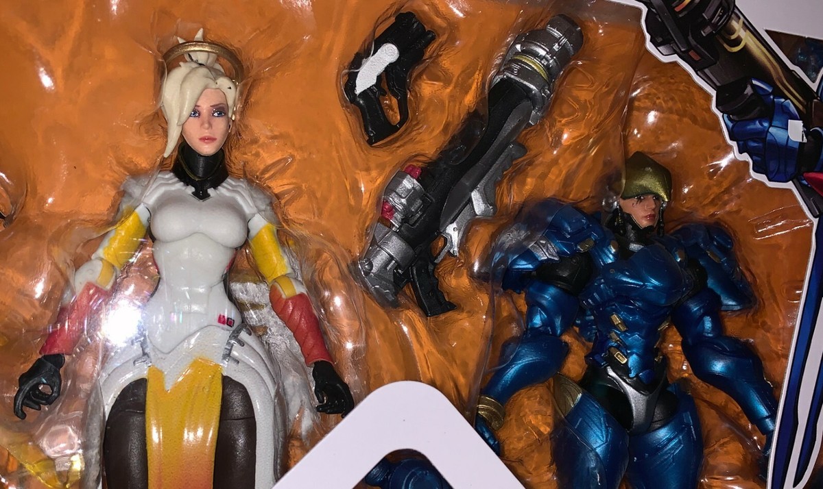 Overwatch Ultimates MERCY/ANGE & PHARAH 2-Pack Action Figure Set Overwatch Ultimates MERCY/ANGE & PHARAH 2-Pack Action Figure Set
