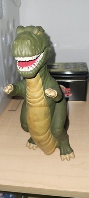 Vintage 1988 Sharptooth hand puppet from the ''Land Before Time''  Well Played 