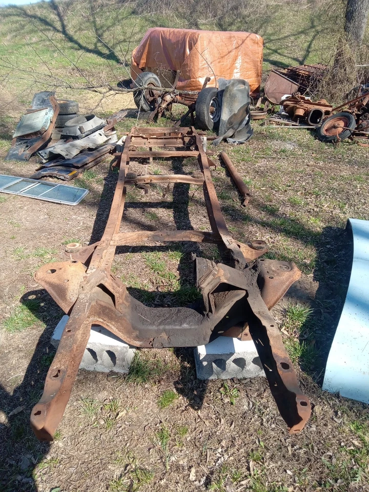 1973-1979 Ford Truck Frame 73 74 75 76 77 78 79 F150 F250 F350  - Image 2 of 4