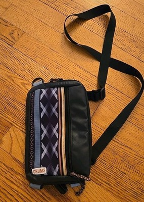 CHUMS Rover Crossbody Bag Aztec Black Sling Convertible Unisex MultiPocket EUC