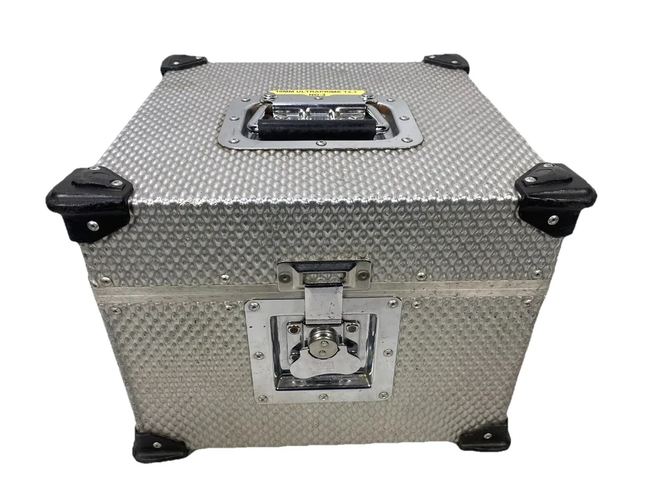 ARRI K2.47322.0 Carl Zeiss Ultra Prime Distagon 10Mm / T2.1 - Imagen 4 de 4