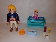 sympa Maman avec bébé / table a langer 5368  Playmobil ( maison , chambre ) 0064
