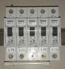 Lot 5 - Siemens 5 SX21 C4 Circuit Breaker 230/400V 4A Previously Owned