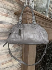 marc jacobs gray pebbled leather geometric crossbody shoulder bag