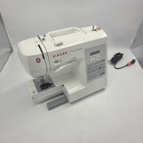 Singer Patchwork 7285Q Sewing and Quilting Machine Tested Missing Bobbin Cover