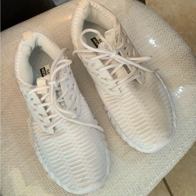 Socone new sports lightweight sneakers white easy dry beach runner euro 39 us 7