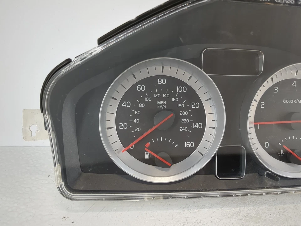 2010-2010 Volvo V70 Speedometer Instrument Cluster Gauges 91254830 GUNOD - Image 3 of 4