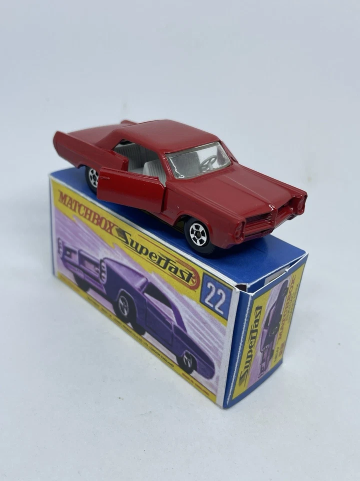 Lesney Matchbox 22 Red Custom Superfast Pontiac Coupe Opening Doors Repro Box. - Image 4 of 4