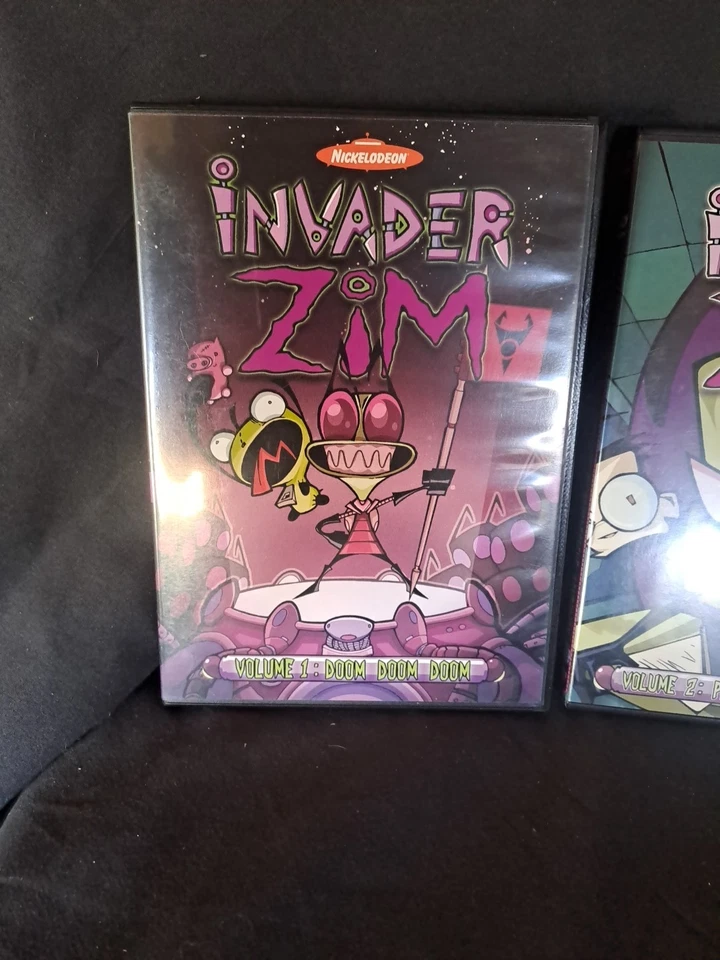 Invader Zim 2004 Nickelodeon 6-Disc Volume 1 2 And 3 Complete With All Guides - Image 2 of 4