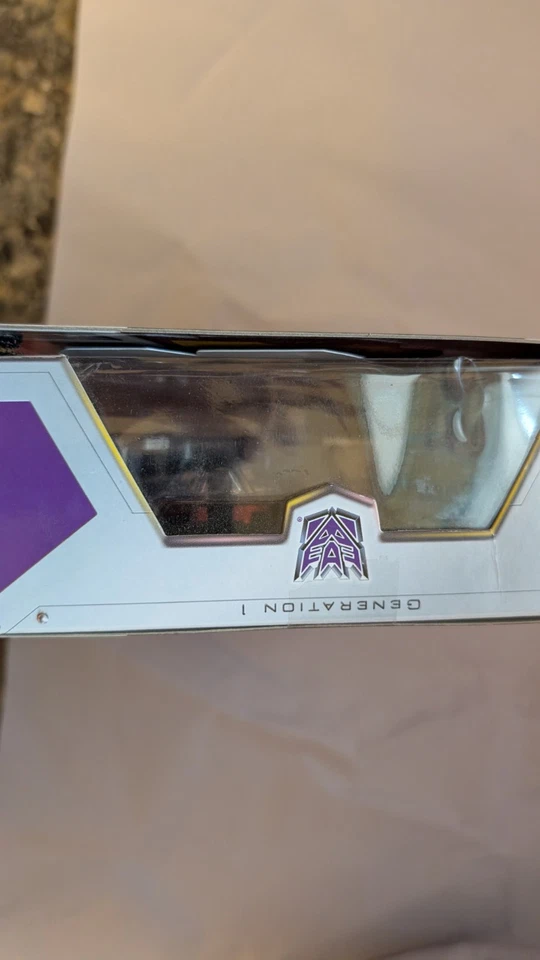 Transformers Commemorative Edition G1 Series 2012 Decepticon SOUNDWAVE Unopened - Image 4 of 4