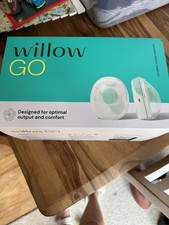 Willow Go Double Wearable Electric Breast Pump Kit w/ Cables 21mm White/Mint