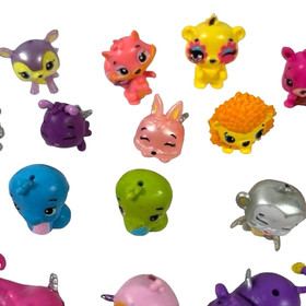 Hatchimals lot of 24 Colleggtibles Collectible Figures Small Tiny Animals Pets
