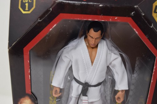 UFC Royce Gracie Legends Action Jakks Pacific 2010 7" NIB - Picture 8 of 9