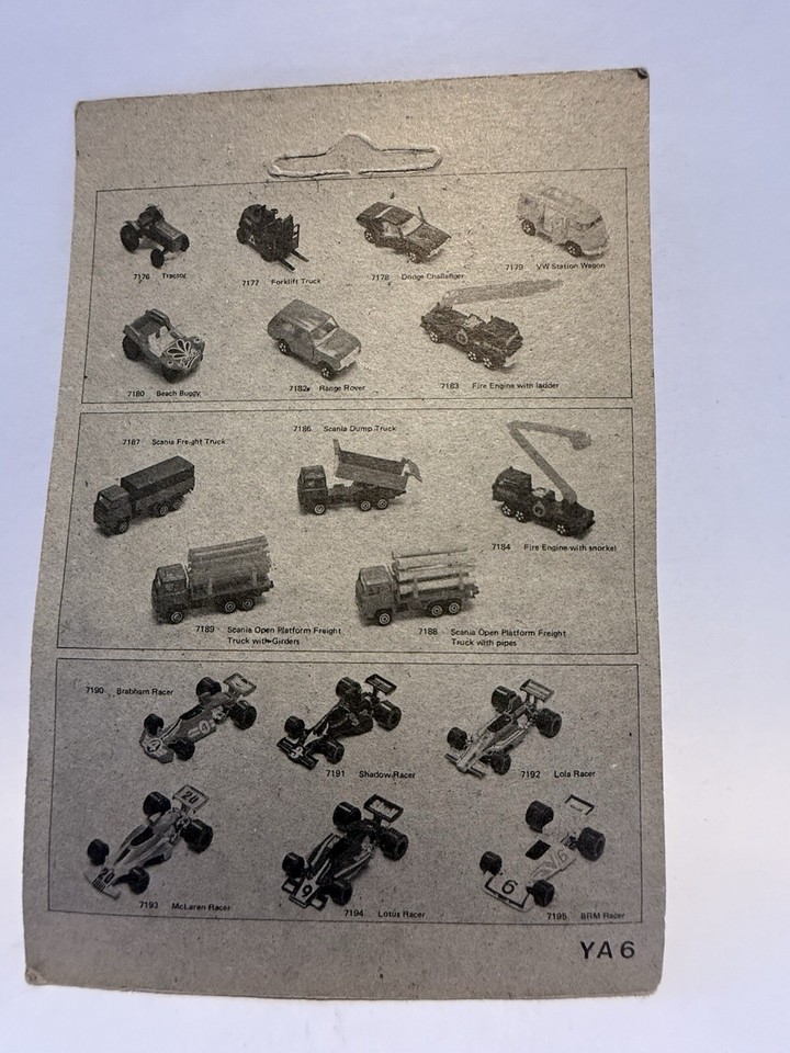 Play art Vintage Diecast fire truck with snorkel model 7184 approx 70mm