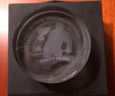 St. Louis Blues Brett Hull & Al Macinnis Crystal HOF Puck SGA VIP SEASON TICKET