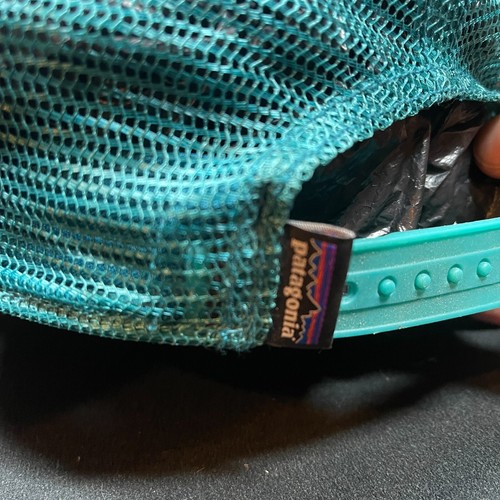 Vintage PATAGONIA Hat Cap Trucker Wave Air Brush Style White Teal Unisex - Picture 7 of 7
