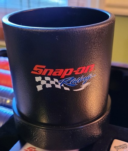 Snap On Tools Racing Game Poker Set In Tin Case never been used looks good - Picture 6 of 12