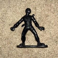GREENBRIER INTERNATIONAL NINJA MARTIAL ART 3.75  PLASTIC FIGURE TOY BLACK