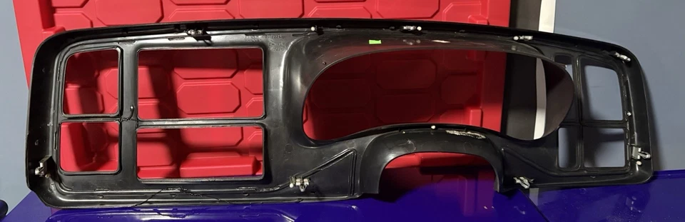 01-02 GMC Yukon Denali Dash Radio Instrument Cluster Bezel Trim Woodgrain Gray - Image 3 of 3