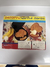 Waffle Baker Snoopy's de colección de Salton Waffle Maker