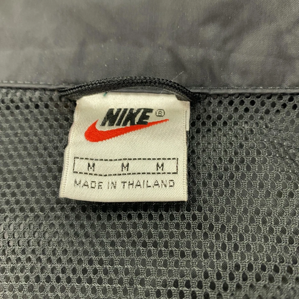 Jaqueta Nike Vintage Masculina Média Preta Verde Branca Colorblock Windbreaker Anos 90 - Imagem 4 de 4