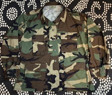 USA Woodland Camo Field Jacket Large Short size Nice! NO RESERVE!!