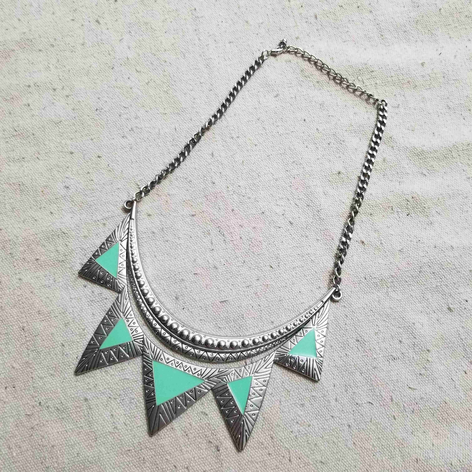 Triangle statement necklace - image 1