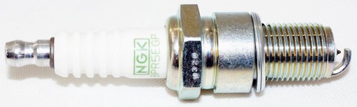 4 Pack Genuine Authentic NGK 7082 Platinum Spark Plugs G-Power BPR5EGP - Picture 3 of 9