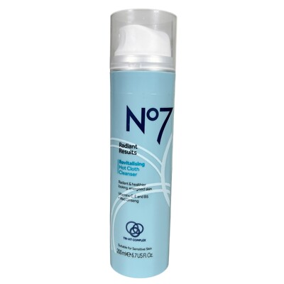 No7 Skincare Radiant Results Revitalising Hot Cloth Cleanser Toning Mask