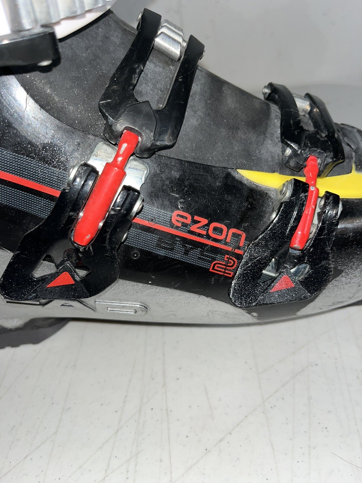 Head BYS Ezon 2 Ski Boots Size 11 / Mondo 29 eBay