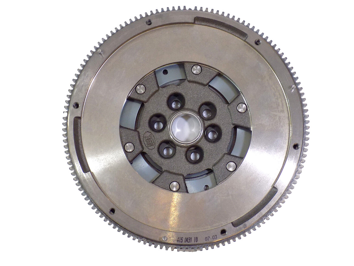? Flywheel (DMF) LuK 415043110 - VAG 03L105266AD Dual-mass 