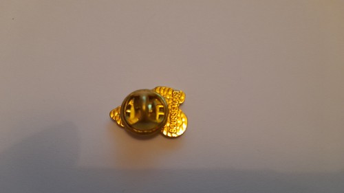 Pin's pins Gendarmerie nationale groupement blindé char - Picture 2 of 2
