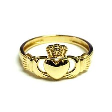 14k Yellow Gold Claddagh Ring, Size 7