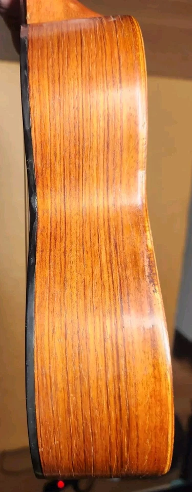 Luna Soprano Ukulele Model 380 Made In Japan No Reserve - Image 4 of 4