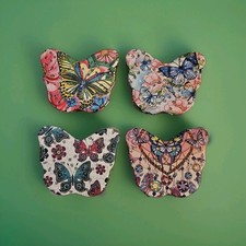 Set Of 4 Compact Cosmetic Mirrors. Butterfly Shaped And Butterfly Theme