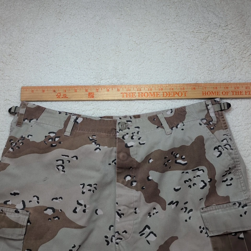 "Pantalones Cortos de Carga Rothco BDU Camuflados Para Hombres Grandes 35-39"" Patrón Desierto con Chispas de Chocolate" Foto 2 de 4