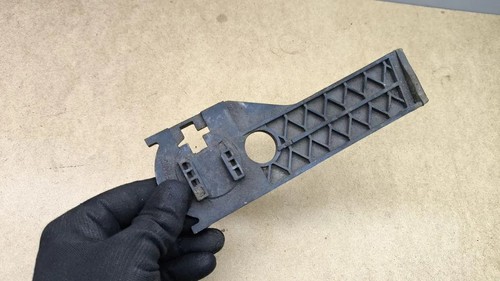 MERCEDES-BENZ A W176 Kühlerhalter A2465040440 2.20 Diesel 125kw 2013 33157635