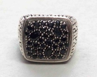 JOHN HARDY BLACK SAPPHIRE LAVA DOT MEN'S RING SIZE 10.5
