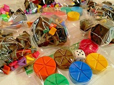 TRIVIAL PURSUIT ~ Replacement Game Parts & Pi...