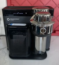 KEURIG DRINKWORKS AM3 - Home Bar Drinkmaker #E502016 Silver/Black