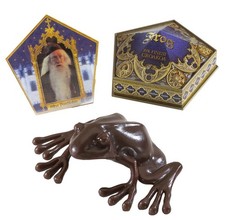 Harry Potter Chocolate Frog Prop Replica. The Noble Collection UNOPENED SEALED