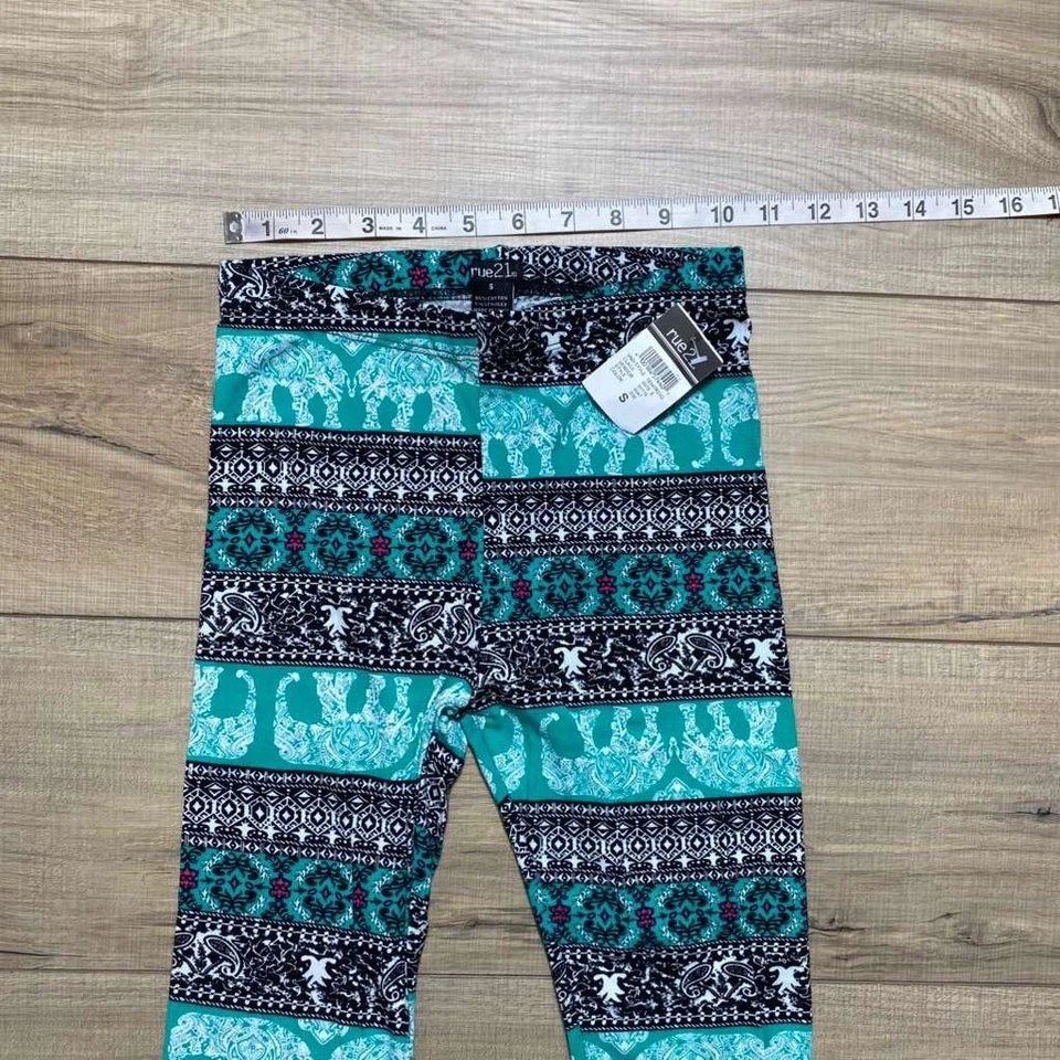 Leggings Rue 21 Mujer Junior Estampado Geométrico Elefante Talla Pequeña Multicolor Foto 2 de 4