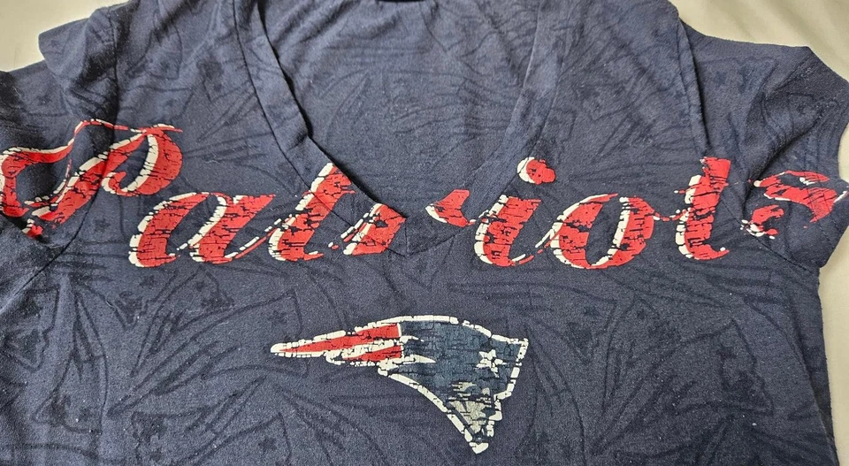 Camiseta Feminina Manga Curta NFL Team Apparel New England Patriots Tamanho Pequeno - Imagem 4 de 4