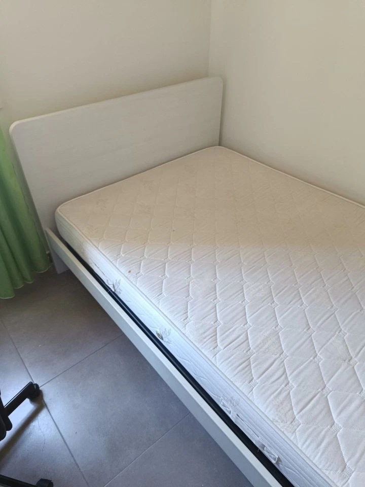 Letto una piazza e mezza con materasso morfeus e doghe - Immagine 4 di 4