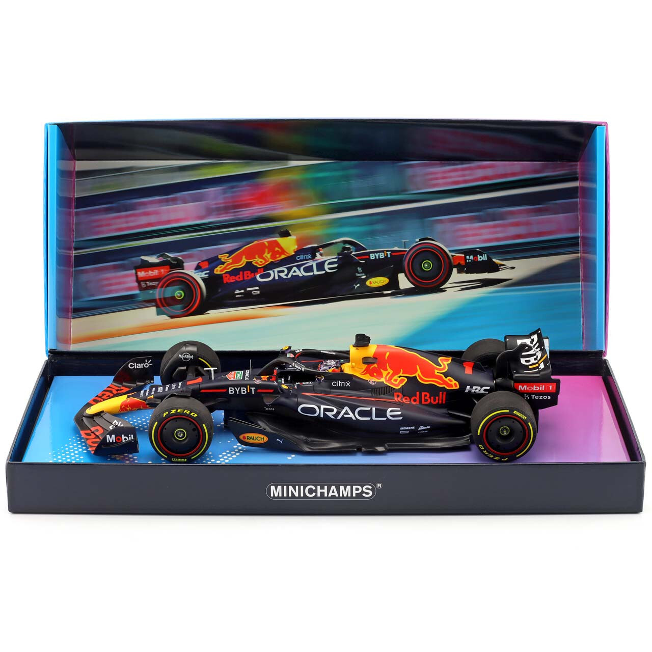 1:18 Minichamps 113220501 Max Verstappen Red Bull RB18 1st Miami GP 2022