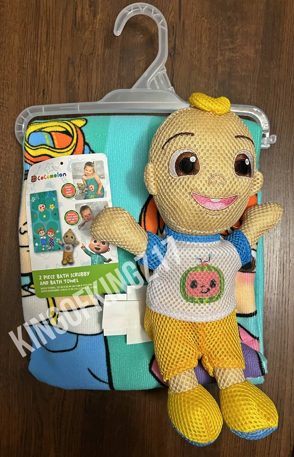 Cocomelon 2 piece Towel (25"x50" and Scrubby Set (11"x4")