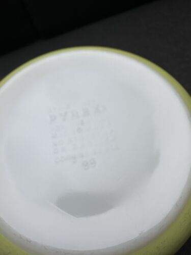 Vintage Pyrex Green Spring Blossom Baking Dish & Lid 750ml 472-B Crazy Daisy - Picture 11 of 17