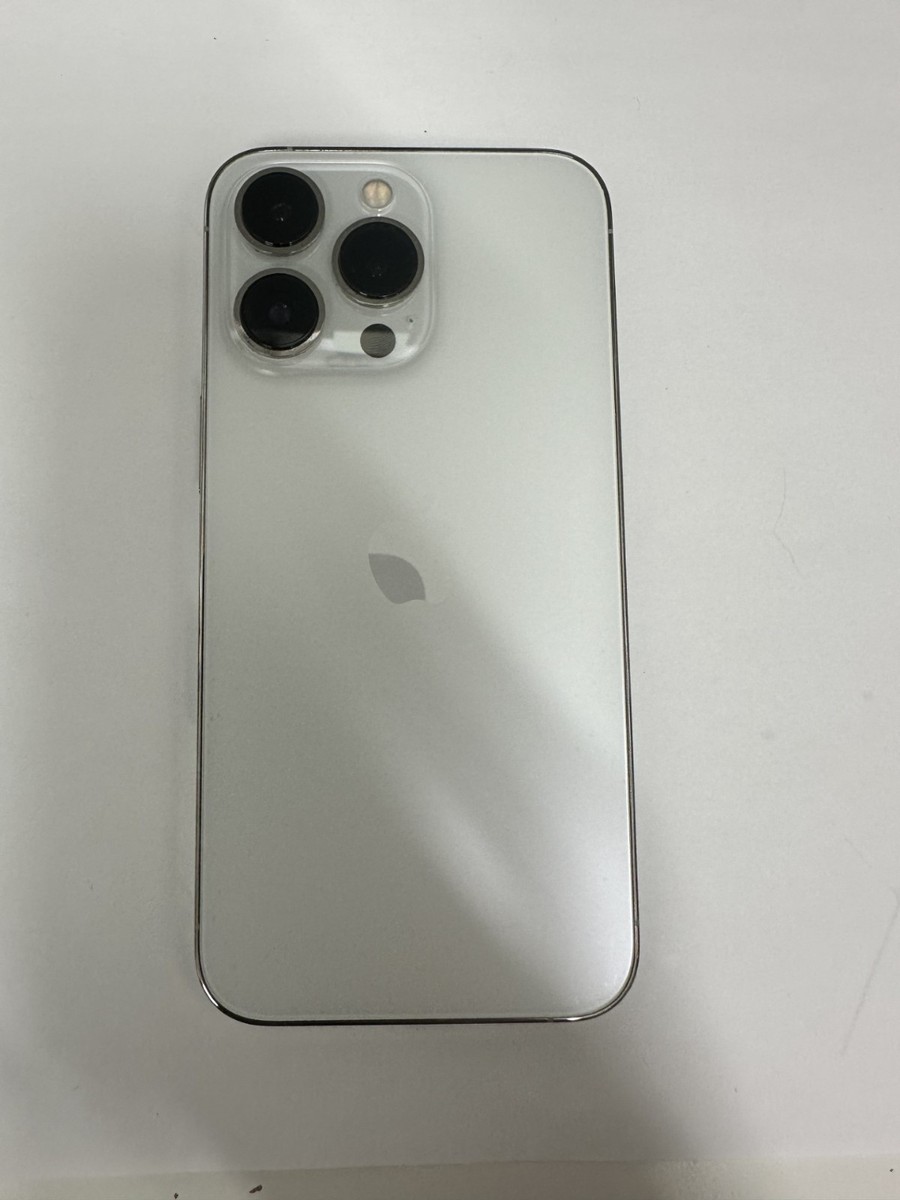 Apple iPhone 13 Pro- Locked to Unknown Carrier- 128 GB -Silver