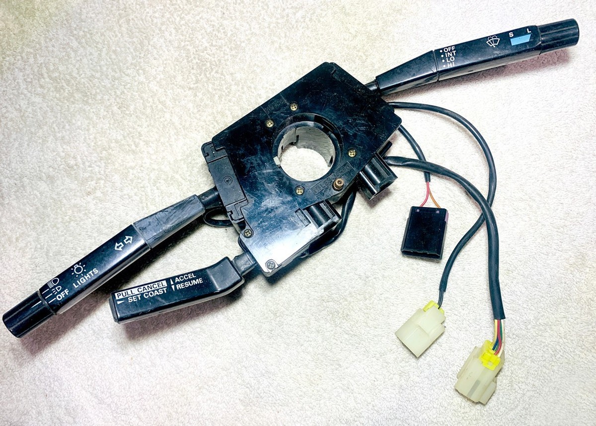 ミヤザワ 1984-1986 Nissan 300ZX Z31 OEM Steering Column Turn